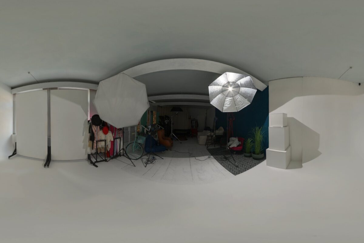 Cyclorama Hard Light HDRI