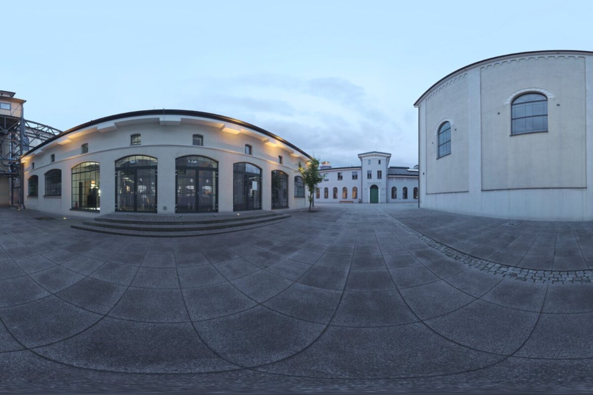Evening Museum Courtyard HDRI