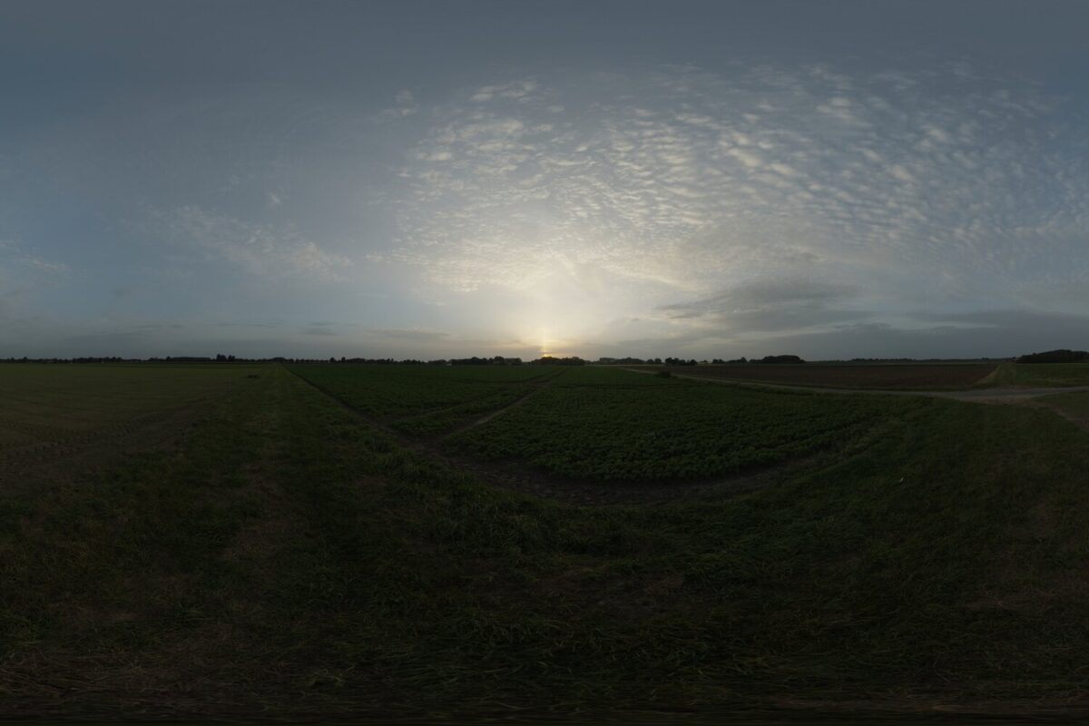 Evening Sky HDRI 024 A