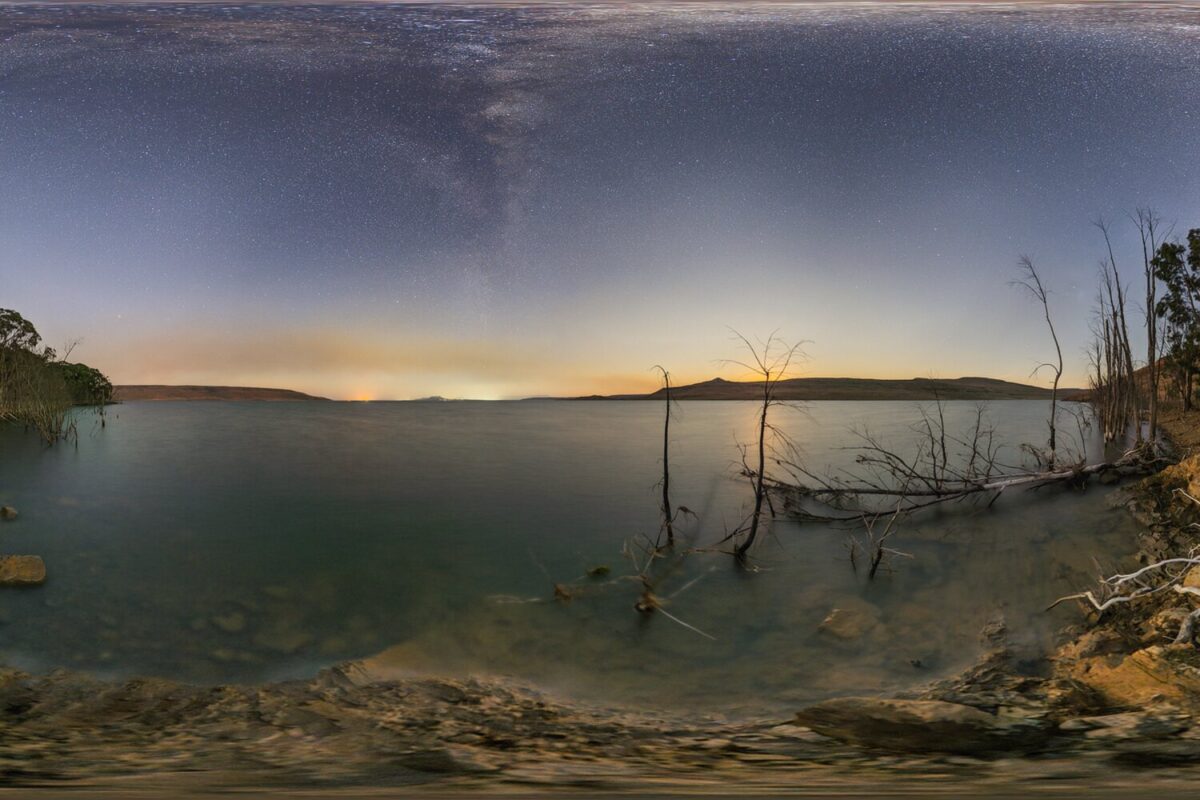 Lakeside Night HDRI