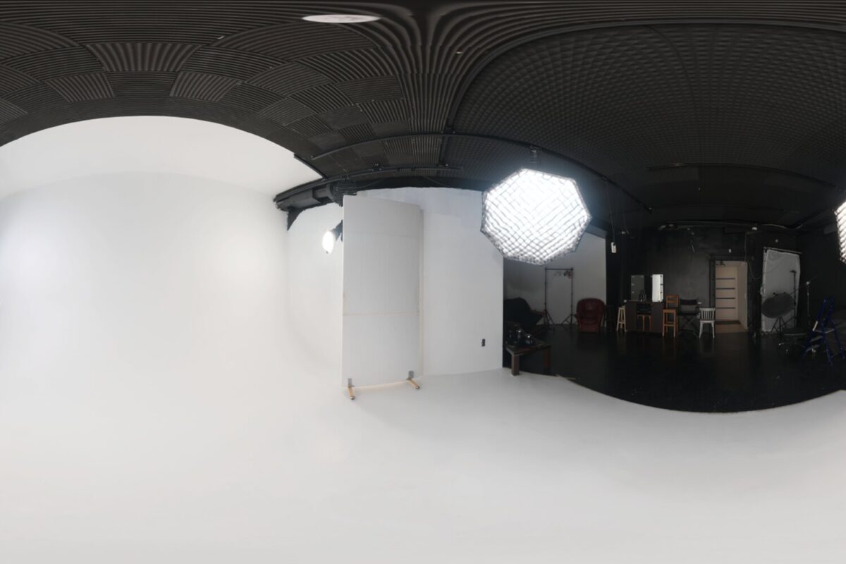 Studio Small 09 HDRI