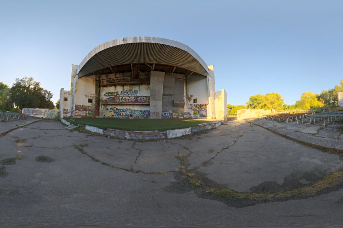 Summer Stage 01 HDRI