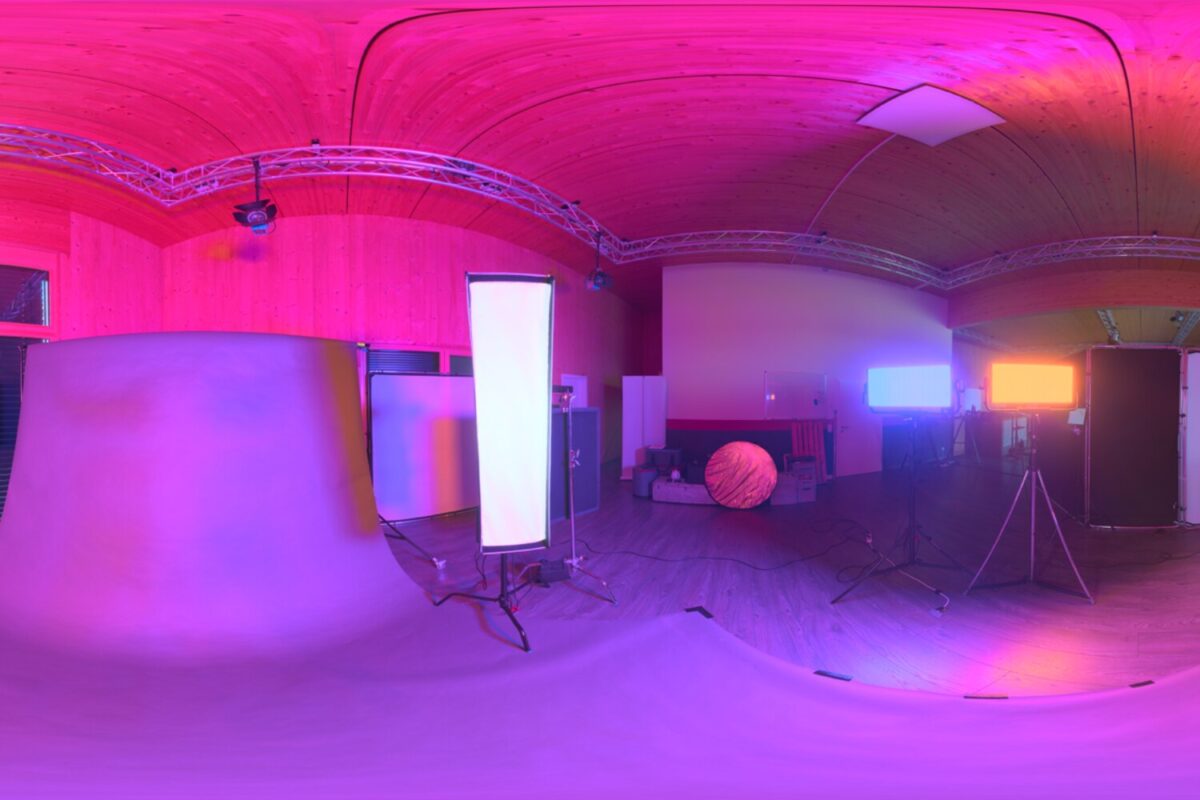 Wooden Studio 10 HDRI