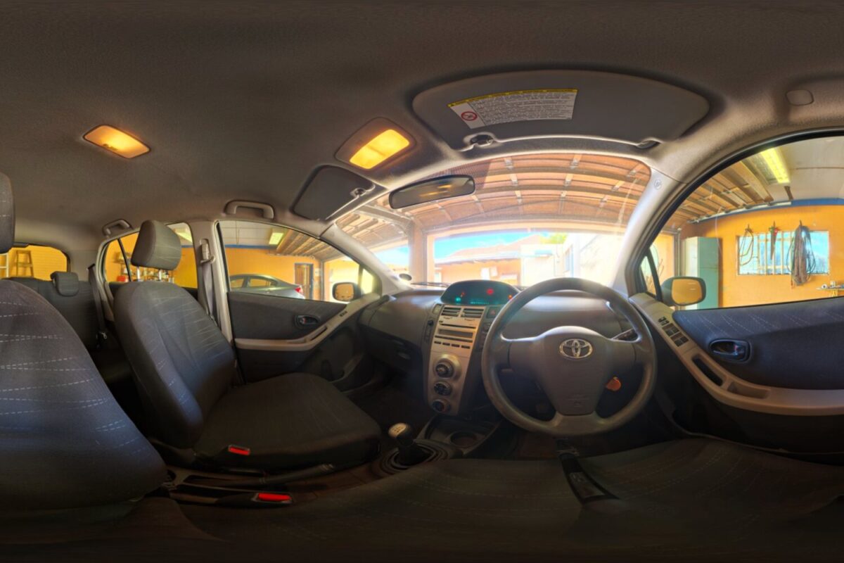 Yaris Interior Garage HDRI